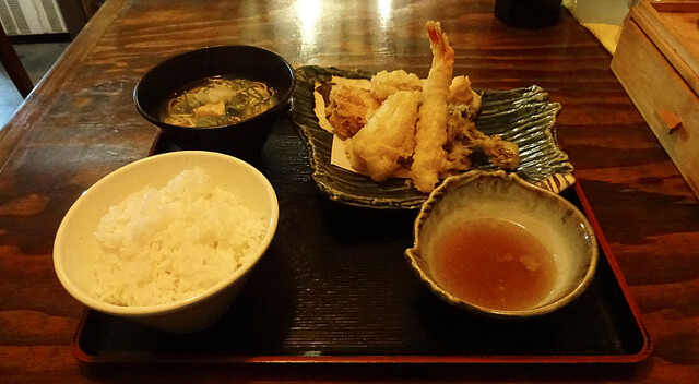 Sakana to Tempura no Izakaya Marusaya Hon Ten