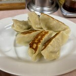 ラーメンハウス大龍 - 「餃子」（380円）