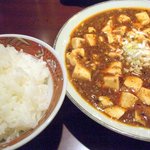 Gyokkaen - 四川マーボ豆腐 （￥880）