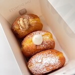 UNI DONUTS - 料理写真: