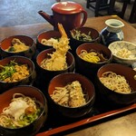 寿庵 - 蕎麦の椀が９種類付いている「宿場蕎麦、2,200円」