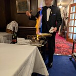 馬車道十番館 レストラン - クレープシュゼットを作っていただく