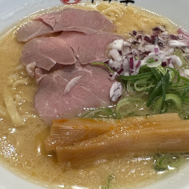 ラム白湯専門店 羊羊羊 - 関大前/ラーメン | 食べログ