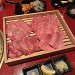 焼肉 綾小路 - 