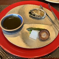 日本料理 初海 - 