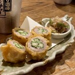 チャコールスタンド青 - イベリコ豚のオクラ巻き揚げ 香味野菜おろし