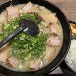 にんにくラーメン 幸ちゃん 本店 - 