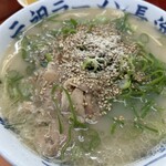 元祖ラーメン長浜家 - 美味そうにアレンジできました