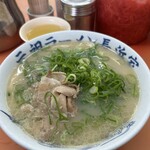 元祖ラーメン長浜家 - 丼の向きを変えて…