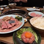 焼肉 静龍苑 - 