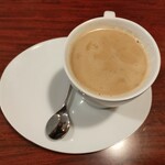 プルジャ ダイニング - カッテ茶