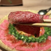 上等焼肉 ひらく - ユッケと牛刺し