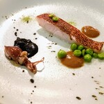 299848803 - 本日のお魚料理(鯛と蛍イカ) 旬の仕立てで