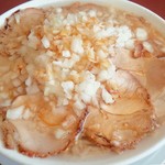 太安亭 - 2014..08 チャーシューメン￥900(玉葱増し･麺固め）