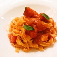 リストランテ フォンタナ - 手打ちパスタタリアレッテフレッシュトマトのソース
