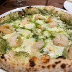 船橋ワイン食堂八十郎 - ヴェルデルーナ    ジェノベーゼ、モッツァレラ、海老、マスカルポーネ