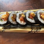 スーパーセンタートライアル - 魚屋さんの海鮮巻　599円