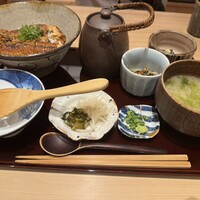 割烹酒亭 三分亭 東京ミッドタウン日比谷 - 