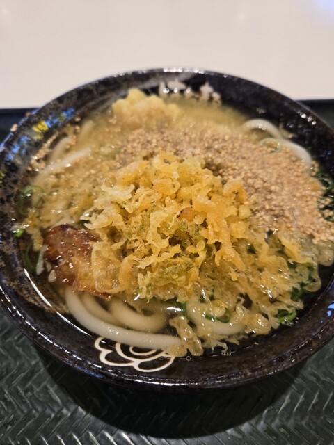 Hanamaru Udon Nitorimoru Higashiosaka Ten