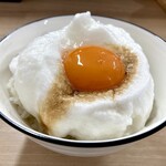 魔界系ラーメン三冠馬 - 料理写真:メレンゲTKG ¥200