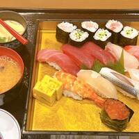 鮨 割烹 駒 - 