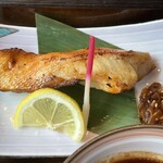 網元料理 徳造丸 - 金目鯛塩焼き