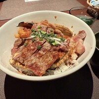 旬菜ステーキ処 らいむらいと - 