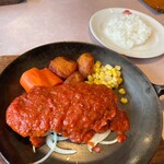 レストラン ケルン - ハンバーグトマトソース 半ライス