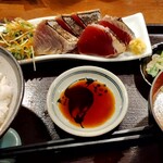 駒沢魚庵 直 - 藁叩き初カツオ定食