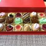 オーボンヴュータン 日本橋高島屋店 - 色々と種類食べれます