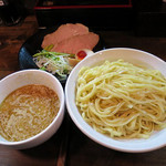 麺69 チキンヒーロー - 鶏つけ麺