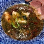 麺家 たけ田 - つけ汁アップ