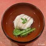 御料理 寺沢 - 鮎魚女に屈み吸口に木の芽の椀