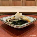 御料理 寺沢 - 三陸産の超特大サイズの蒸し牡蠣に新若芽