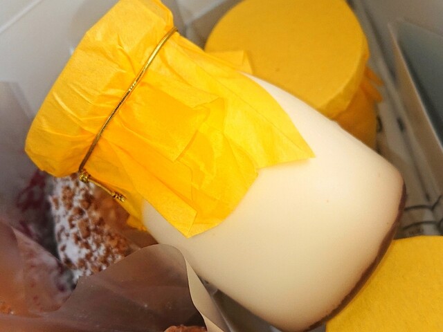 仙臺菓匠　宮城野 南光台店 - 黒松（和菓子）の写真