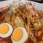 蒙古タンメン中本 - 具材アップ