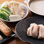 水炊き 鼓次郎 - 料理写真:鍋水炊き