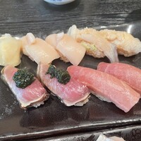 鮨 福原 - カツオ　中トロ　帆立　ホッキ貝