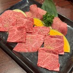 天山 - 塩、上タン塩、肩ロース、三角バラ