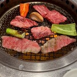 天山 - 焼肉