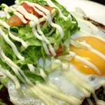 食彩バリバリ - お好み焼きベーコンレタスエッグ