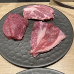 金山成吉思汗 - 