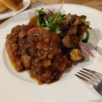 LODGE - 地元林牧場さん家の美味しい福豚のフィレ肉のポワレ