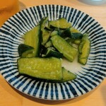一虎牛肉ラーメン (台湾料理専門店) - ランチセットの叩きキュウリ