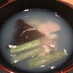 霞庭 まつばら - 【お椀】蛤、蕗、木耳