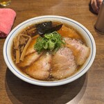らぁ麺 すぎ本 - 醤油チャーシュー麺