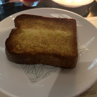 MAISON MARUNOUCHI - こんがり食パン