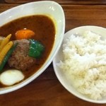 カレー食堂 心 - ジューシーハンバーグ（1100円）