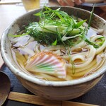 うどんと日本酒 つるん、 - かけうどん（大）
