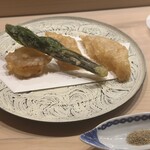 麻布 かどわき - ふかひれのから揚げ